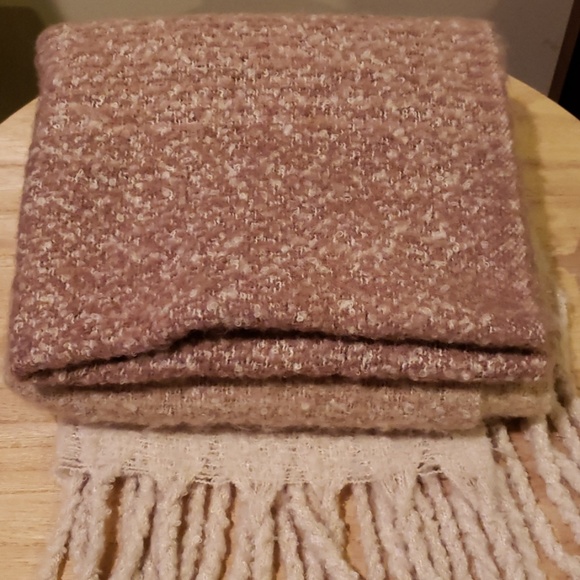 Mer Sea oversized scarf/wrap - Picture 3 of 3